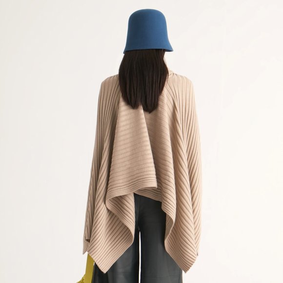 COS Beige Ribbed 100% Wool Hybrid Scarf / Poncho - Picture 2 of 8